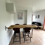 Avec Parking Prive - Proche Village Et -