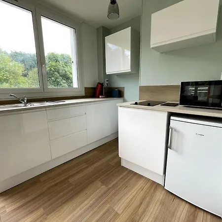 Avec Parking Prive - Proche Village Et -